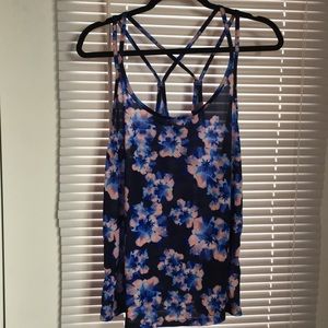 NWOT Floral Old Navy Active workout tank
